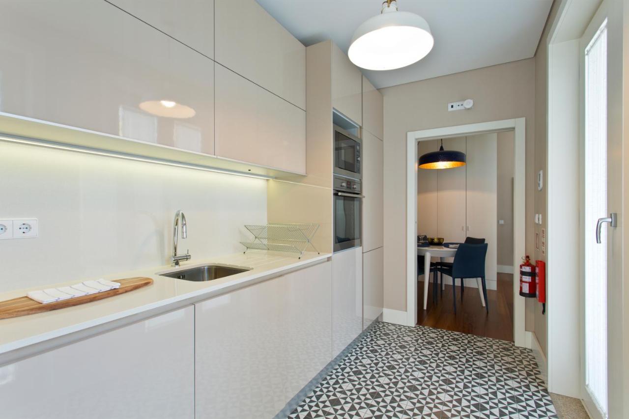 Cardosas Square Luxury Apartments By Porto City Hosts Exterior photo
