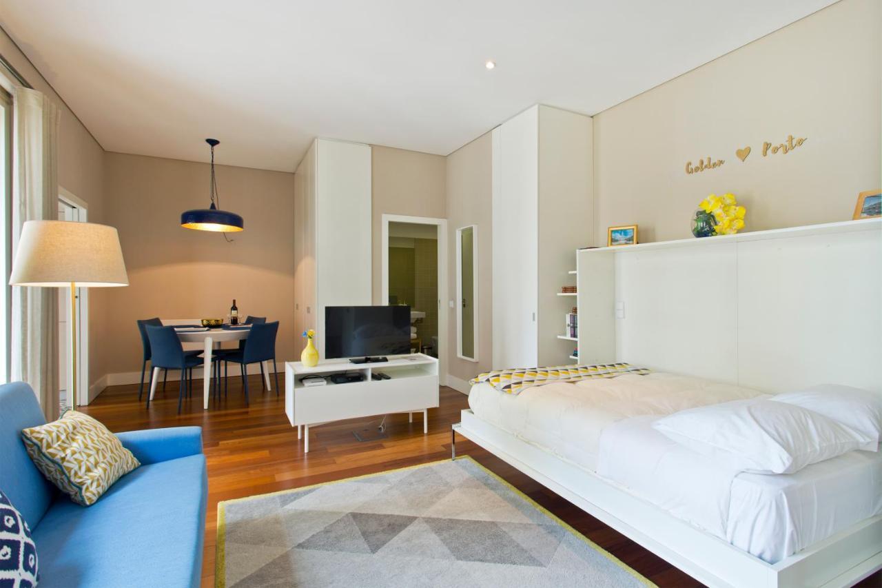 Cardosas Square Luxury Apartments By Porto City Hosts Exterior photo