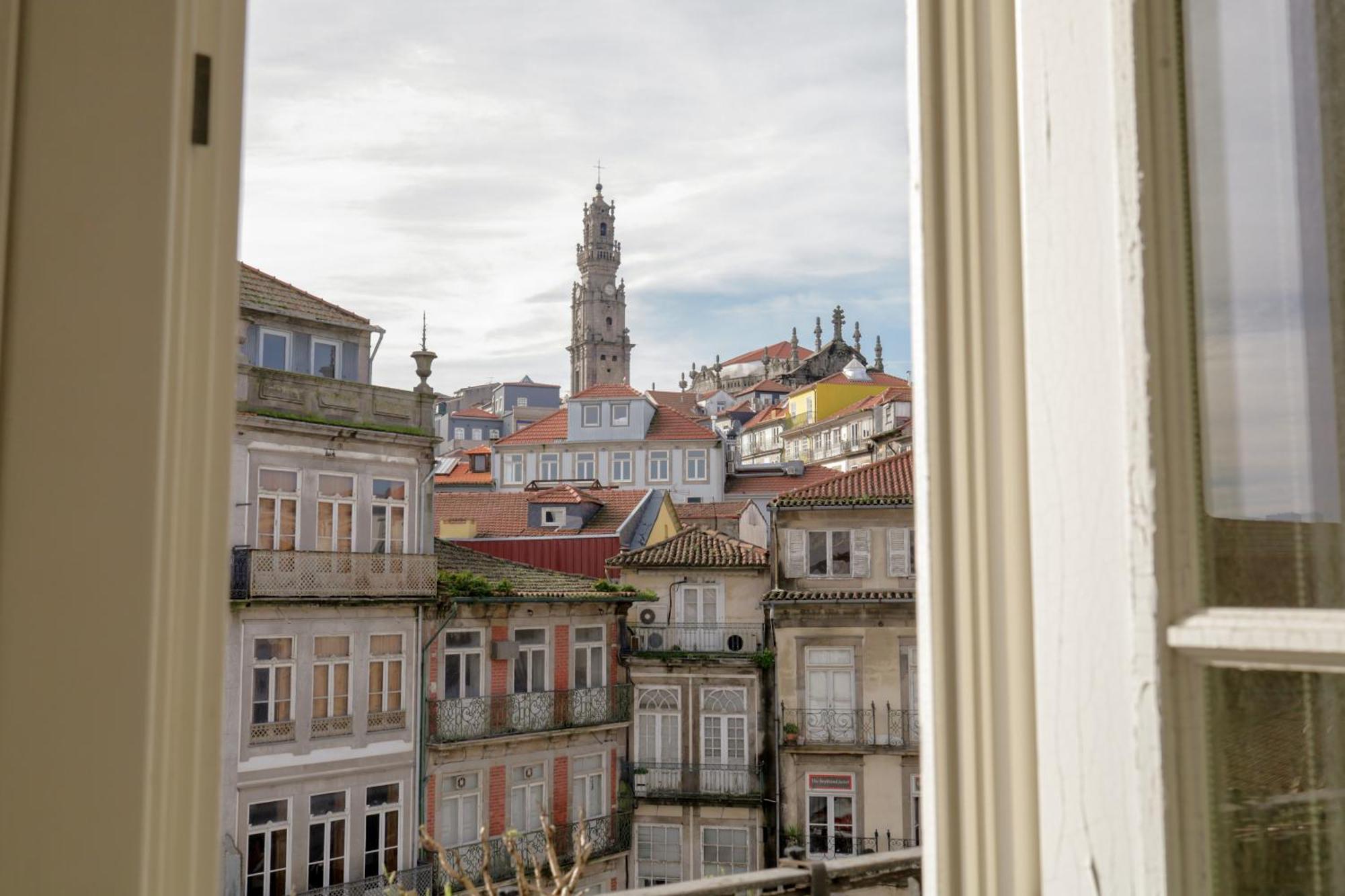 Cardosas Square Luxury Apartments By Porto City Hosts Exterior photo