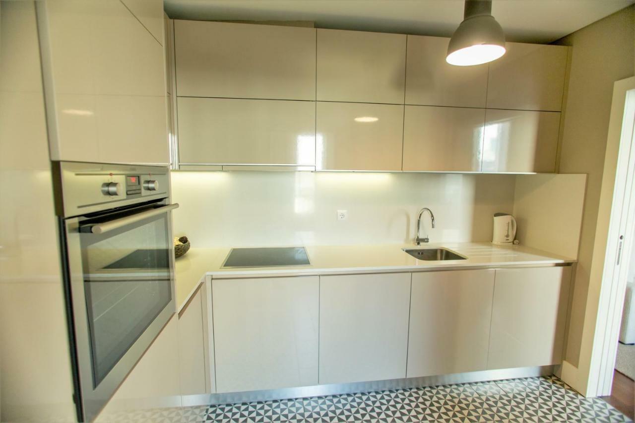 Cardosas Square Luxury Apartments By Porto City Hosts Exterior photo