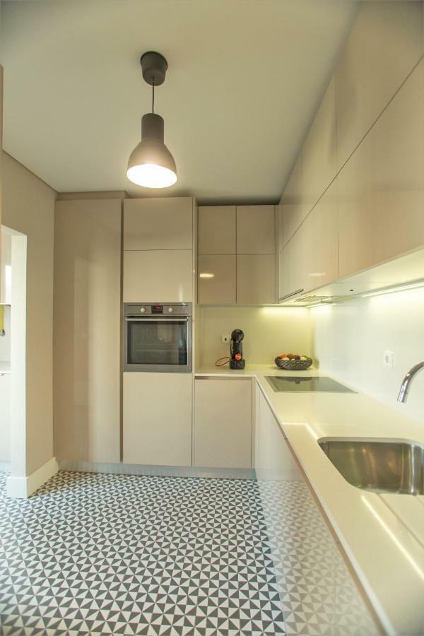Cardosas Square Luxury Apartments By Porto City Hosts Exterior photo